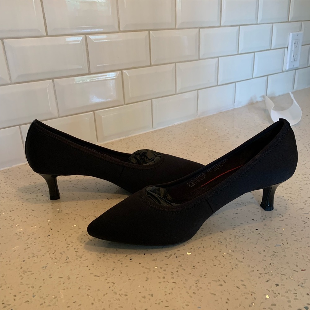 Rockport Black Kitten Heels